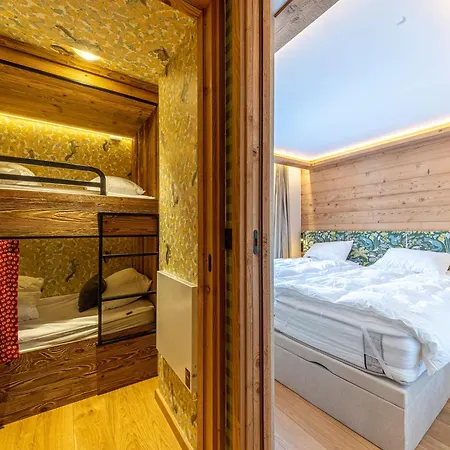 De Luxe Avec Piscine Et Sauna, 8 Couchages A - Fr-1-694-437